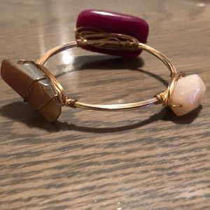 Beautiful 3 different beads bracelet!